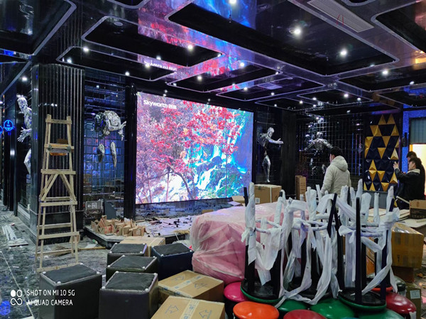 大庆市室内P2.5全彩显示屏